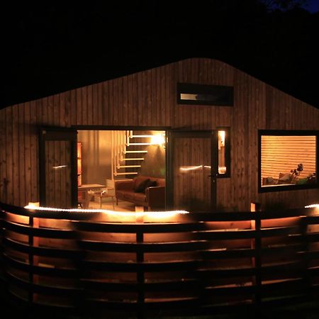 Two Unique Cabins Wrapped In Beautiful Welsh Scenery Presteigne Luaran gambar